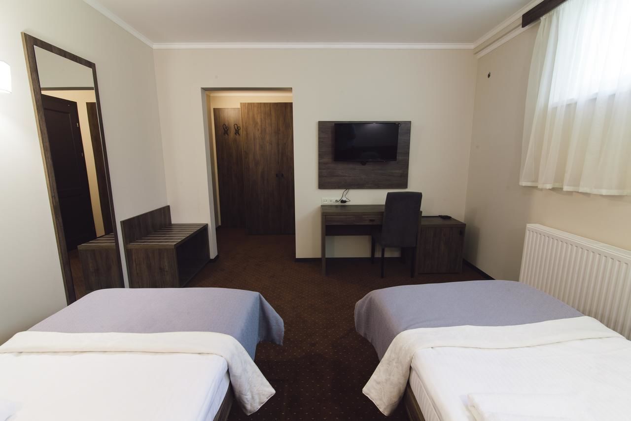 Отель Zinedine Sport-Hotel Ужгород-24