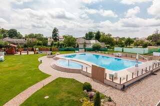 Отель Zinedine Sport-Hotel Ужгород-3