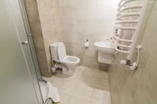 Отель Zinedine Sport-Hotel Ужгород Трехместный номер эконом-класса-5